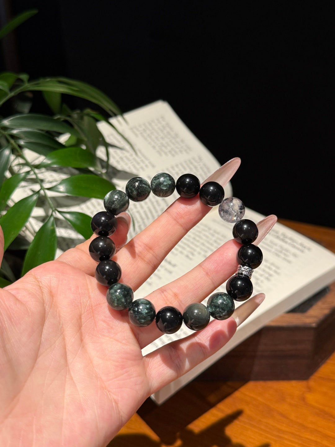 Black Obsidian & Seraphinite Men's Feng Shui Bracelet – Grounding & Breakthrough