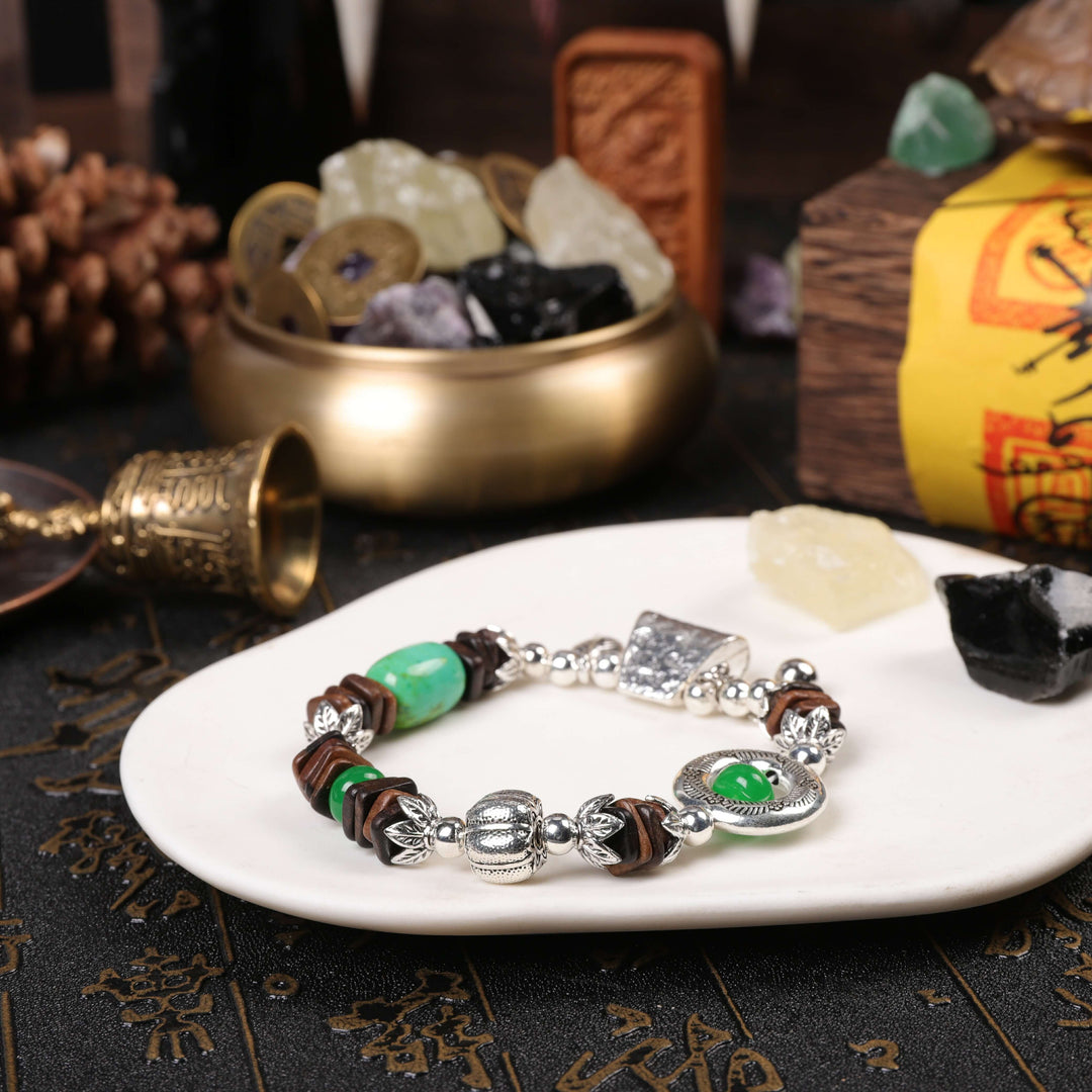 Sandalwood & Green Agate Bracelet – Restore Calm & Find Harmony