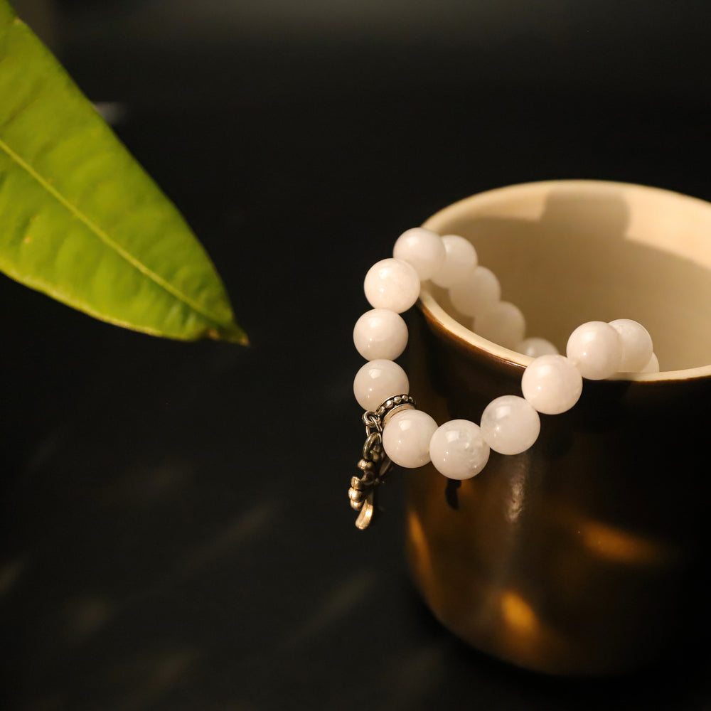 Blessed White Phantom Bracelet – Cloudy Serenity for Meditation